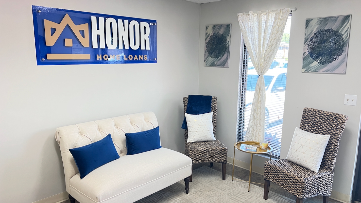 IMG_2149 Honor Home Loans Murfreesboro Mortgage Interior Reception Area